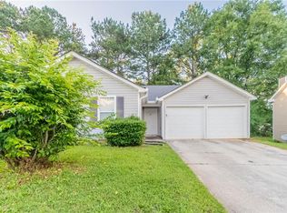 6304 Kendra Ln, Lithonia, GA 30058