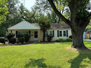 2822 N Harper Ter, Peoria, IL 61604