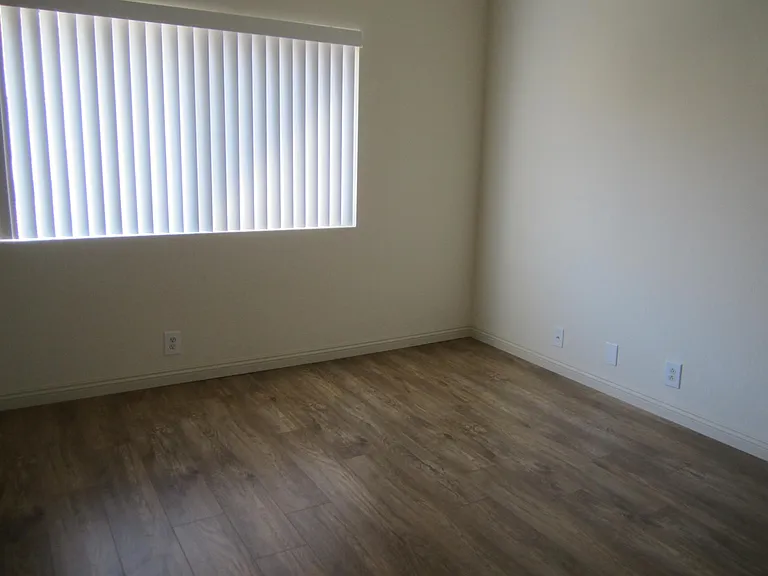 4355 Nobel Dr #72 — Photo 22