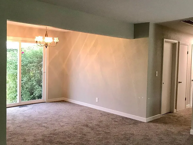11919 SW 29th Ave — Photo 7
