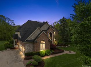 795 Majestic, Rochester Hills, MI 48306