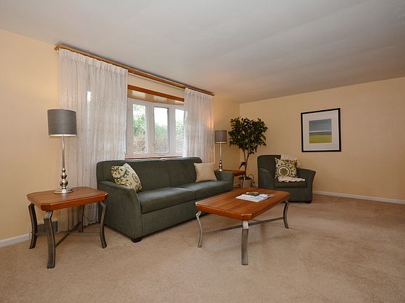 Great Room open to kitchen