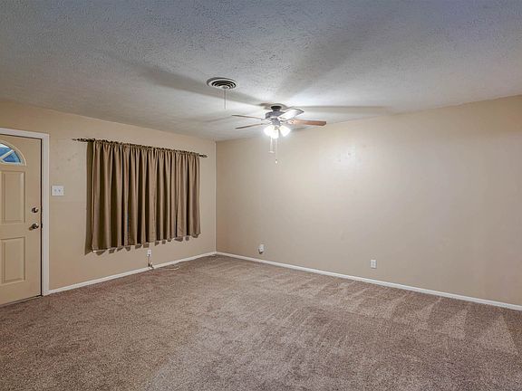 4th image of 2270 Bella Vista Dr