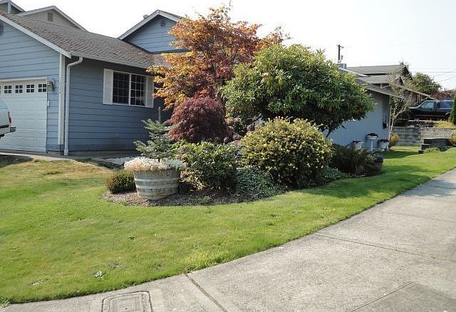 1st image of 1824 66th Ave NE