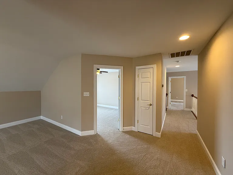 3993 N Lakeshore Rd — Photo 28