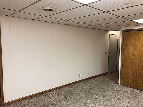 2nd image of 14280 Empire Ave