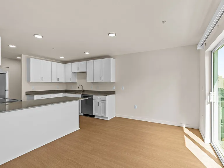 2901 Salem Ave SE #205 — Photo 46