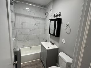 654 E 81st St #1E, Chicago, IL 60619