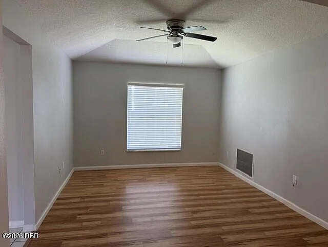 16 Fernmeadow Ln — Photo 6