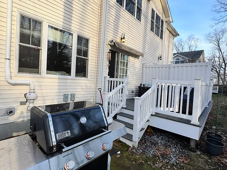 1 Santini St #J — Photo 36