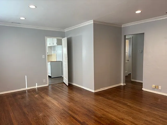 2229 N Valley St — Photo 10