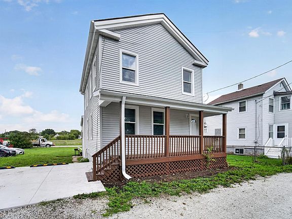 3rd image of 4905 26th AVENUE