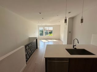 8342 Mary Ave N #D, Seattle, WA 98117