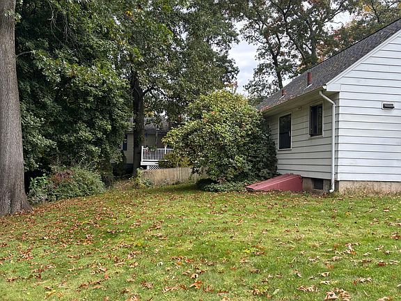 5th image of 250 W Allen Ridge Rd