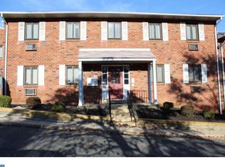 1 Lawrence Rd A-UNIT B-2, Broomall, PA 19008