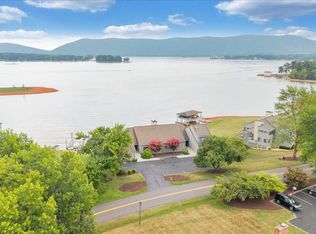 897 Ashmeade Rd, Moneta, VA 24121