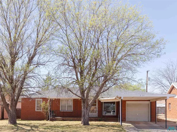 204 Acoma Dr, Clovis, NM 88101