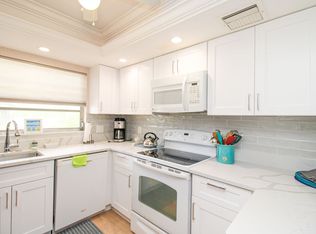 1020 Palm View Dr #C-104, Naples, FL 34110
