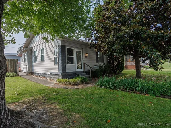 2228 Willard Avenue, New Albany, IN 47150