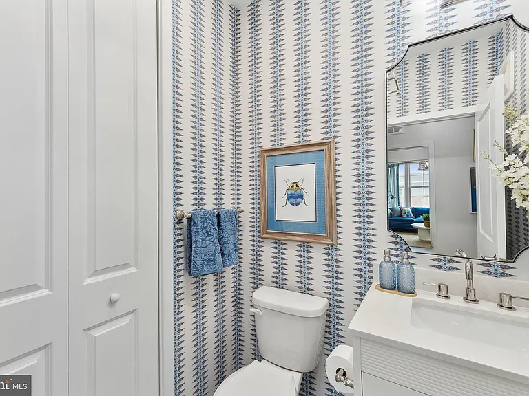 10755 Fairgrounds Dr #433 — Photo 14