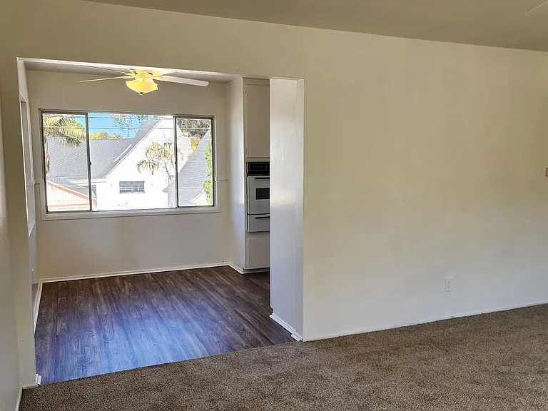 164-70 D Avenue — Photo 2