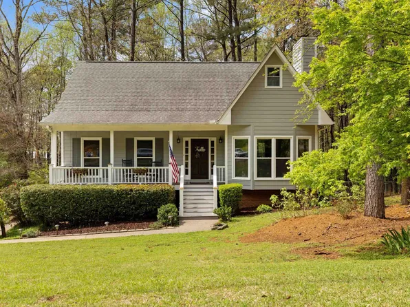 585 Russet Bend Dr, Birmingham, AL 35244