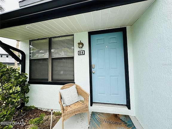 3rd image of 84 Heather Point Ct