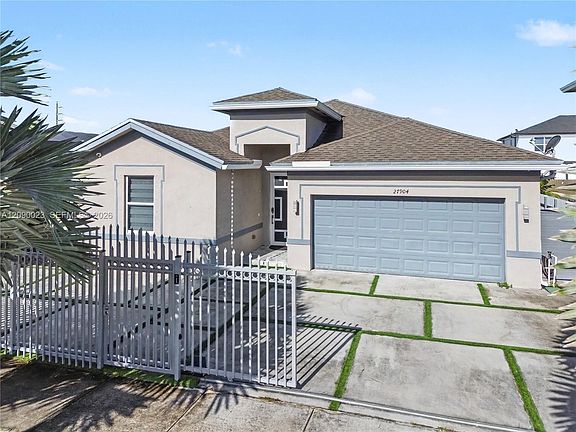 3rd image of 27904 SW 133rd Path