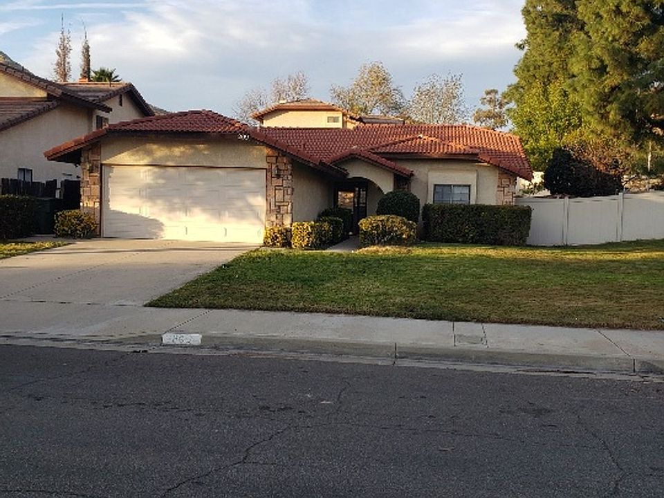 1st image of 209 Deborah Ct