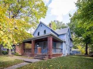 3661 Bosworth Rd, Cleveland, OH 44111