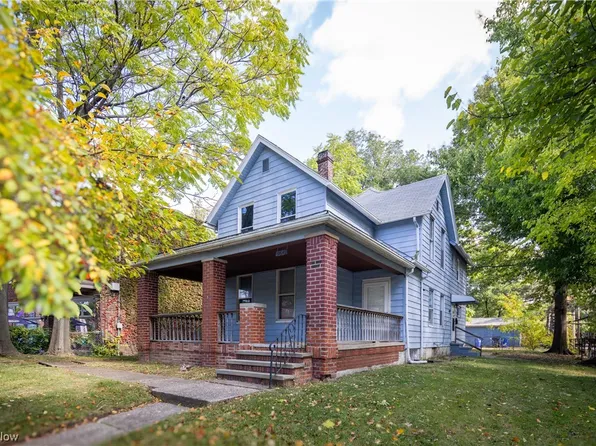 3661 Bosworth Rd, Cleveland, OH 44111
