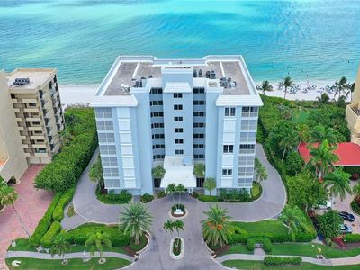9811 Gulf Shore DR #301, Naples, FL, 34108