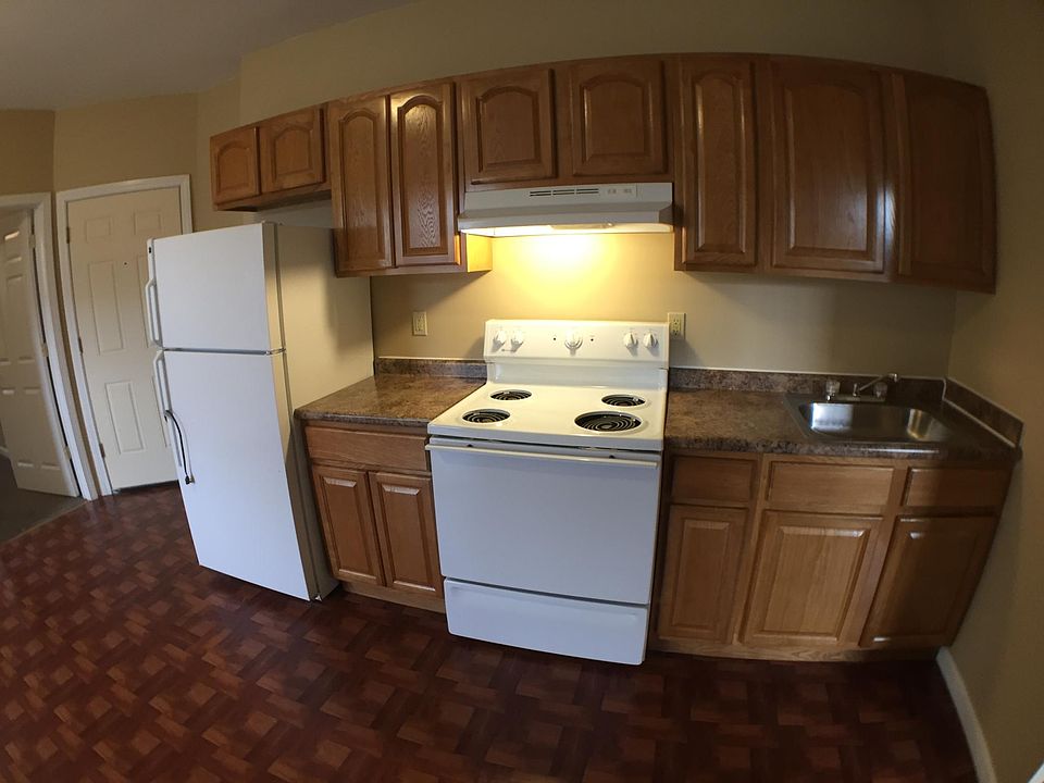 1st image of 154 Westland St #1W
