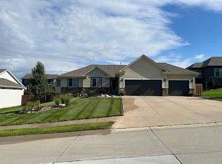 6001 N 152nd Ave, Omaha, NE 68116