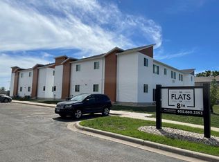 24 8th St SW #20, Watertown, SD 57201