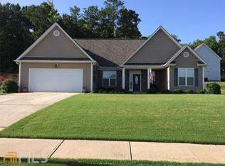 202 Lexington Park Dr, Lagrange, GA 30241