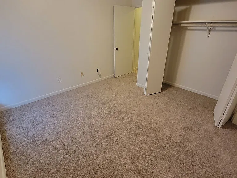 605 Navarro Dr — Photo 10