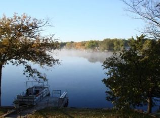 15628 Lake Rd #8, Gardner, KS 66030