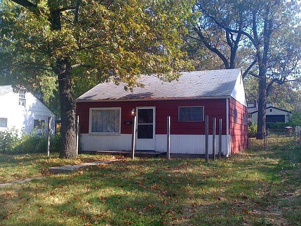 1st image of 3137 Sobieski St