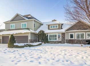 37455 Lakeville St, Harrison Township, MI