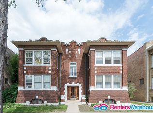 5735 N Campbell Ave #1, Chicago, IL 60659