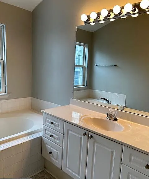 2650 Mosby Ct — Photo 20