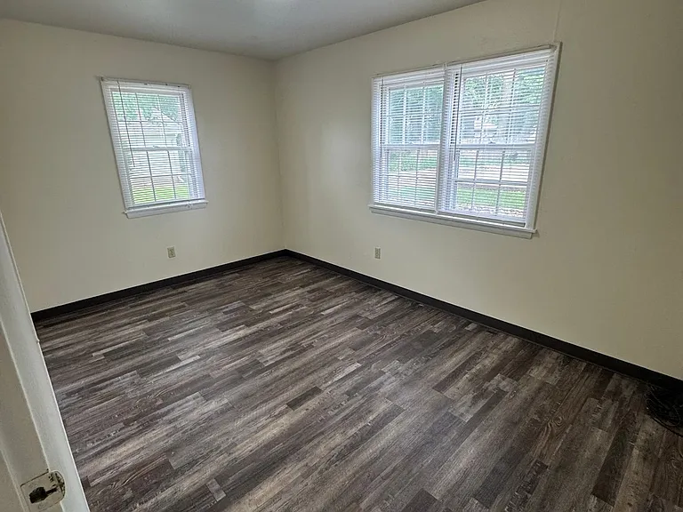 Welcome to Manor Heights Apartments! — Photo 6