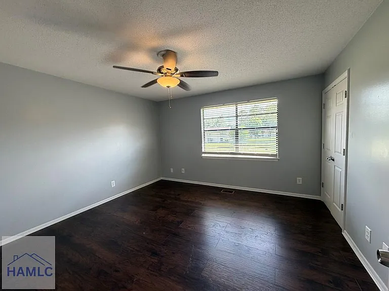 901 Olmstead Dr #11 — Photo 12