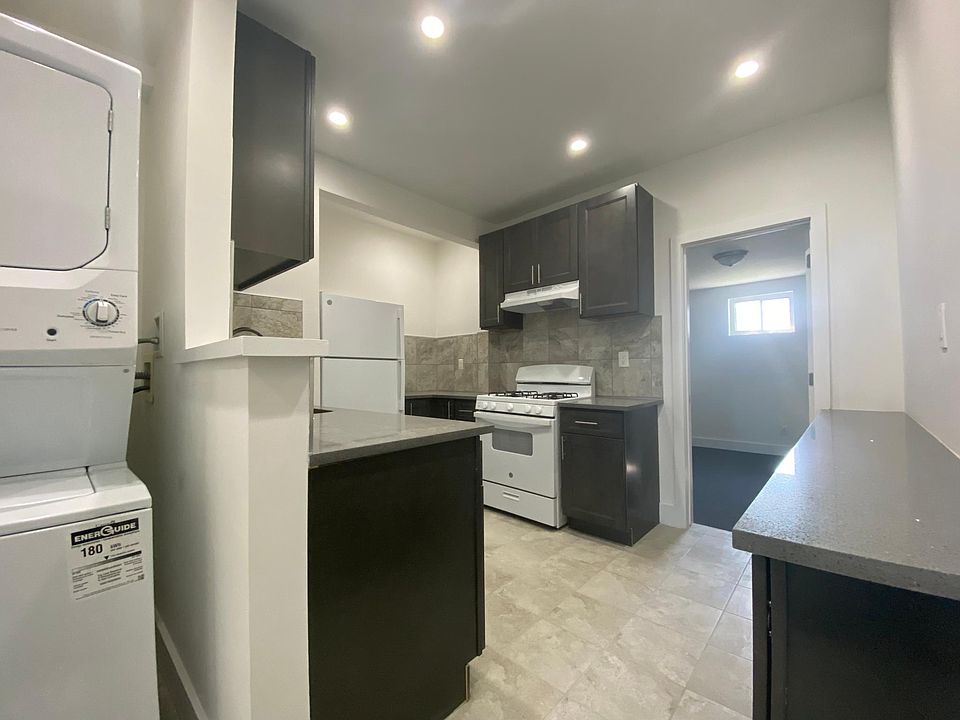 Kitchen/Laundry