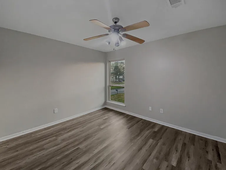 706 S Diamondhead Blvd — Photo 17