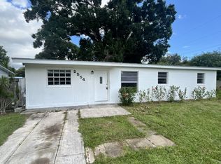 2554 2nd Pl SW, Vero Beach, FL 32962