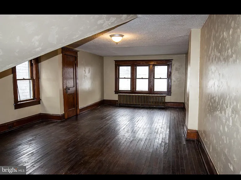 102 Schuylkill Ave — Photo 10