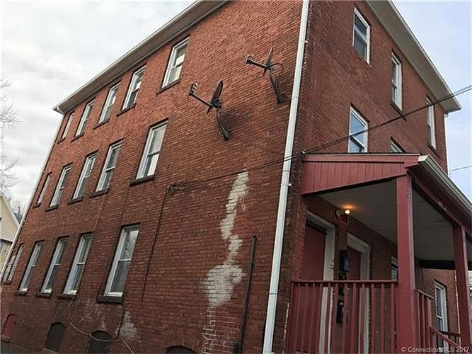 2nd image of 21 Chadwick Ave