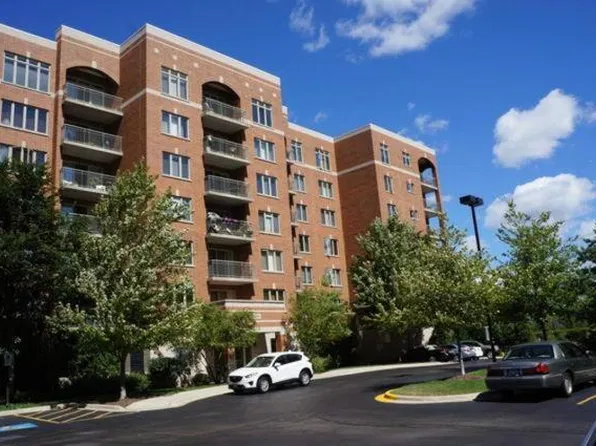 390 Western Ave #201, Des Plaines, IL 60016